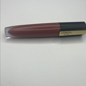 L'Oreal Lip Gloss - Deep Burgundy